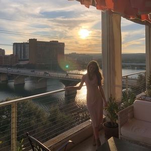 Meet your Posher, Mia